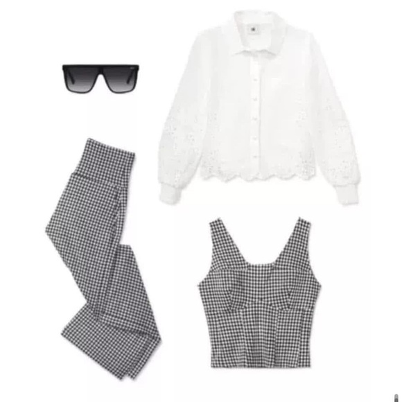 Cabi bombshell tank 6142
Spring - Picture 3 of 5